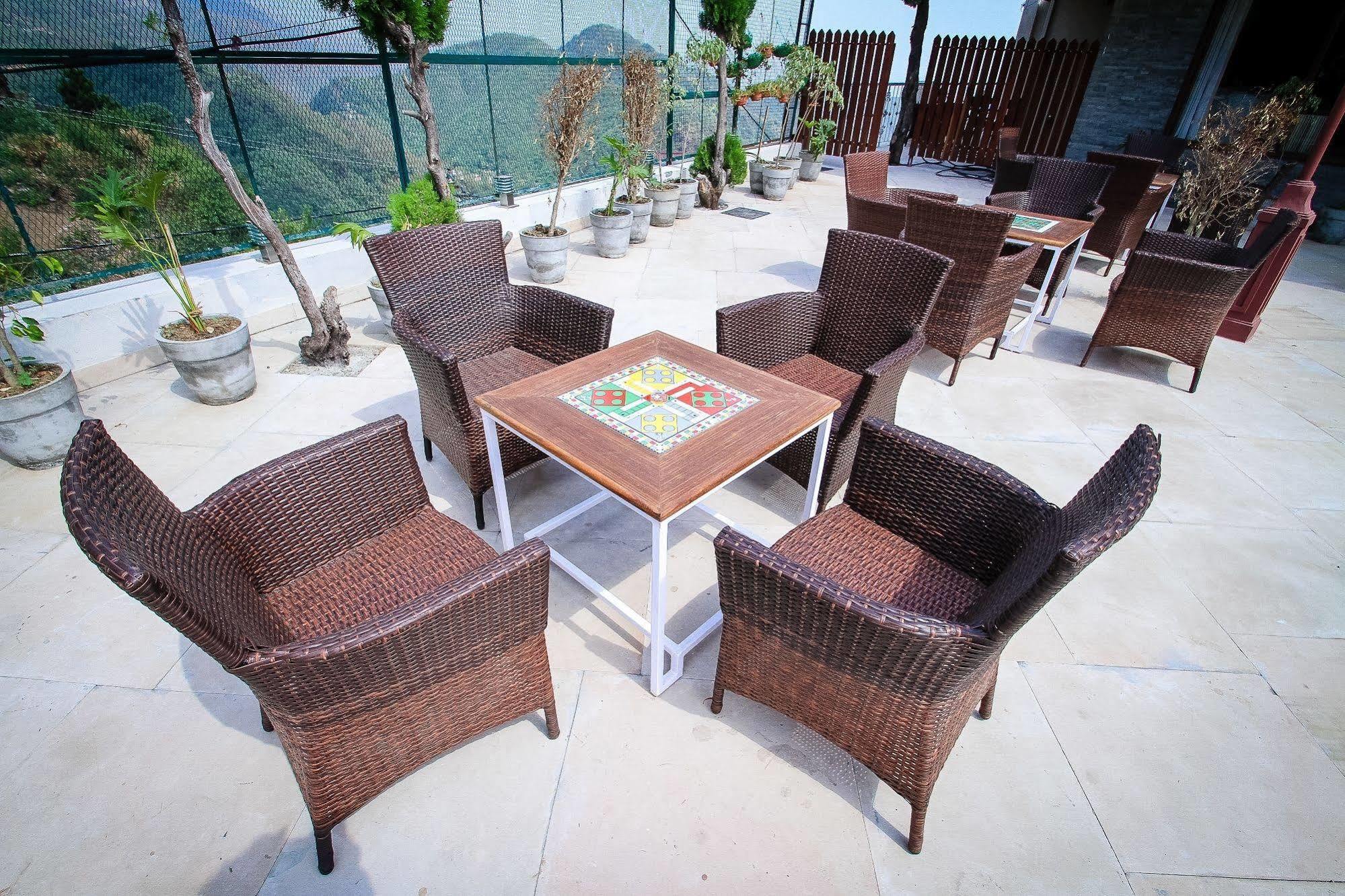 One Earth Royale Boutique Hotel Мусори Екстериор снимка