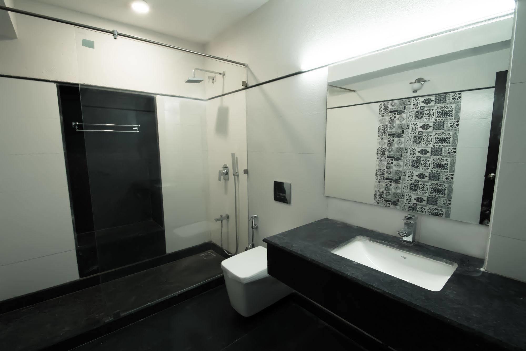 One Earth Royale Boutique Hotel Мусори Екстериор снимка